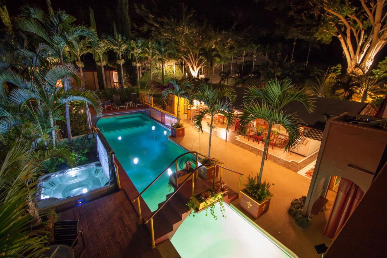 Banyan Tree Sanctuary Guest House Kalaoa Экстерьер фото
