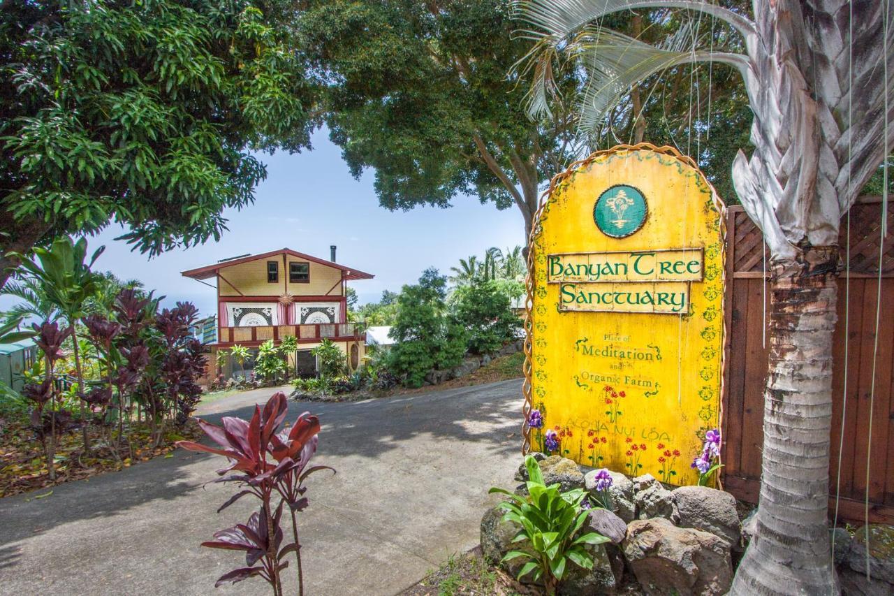 Banyan Tree Sanctuary Guest House Kalaoa Экстерьер фото