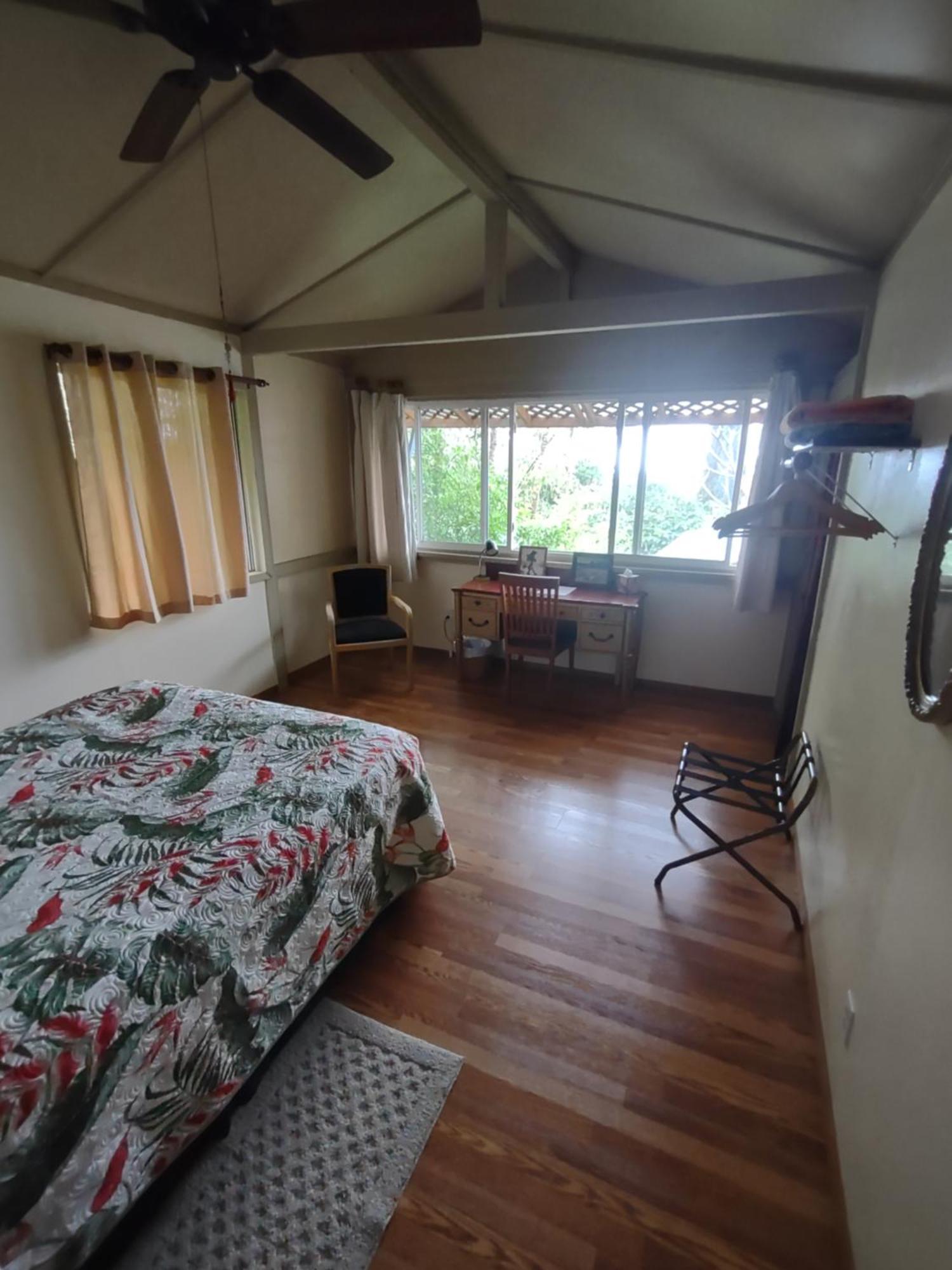 Banyan Tree Sanctuary Guest House Kalaoa Экстерьер фото